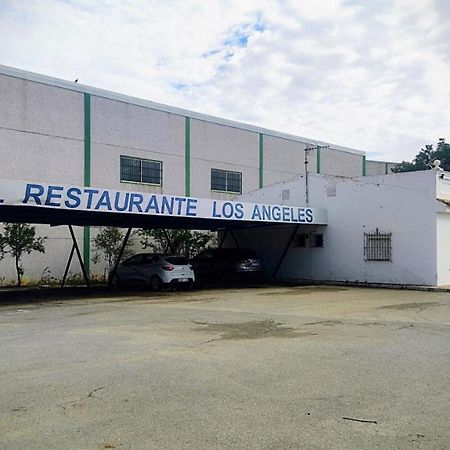 Hostal los Ángeles La Puebla de Cazalla Esterno foto