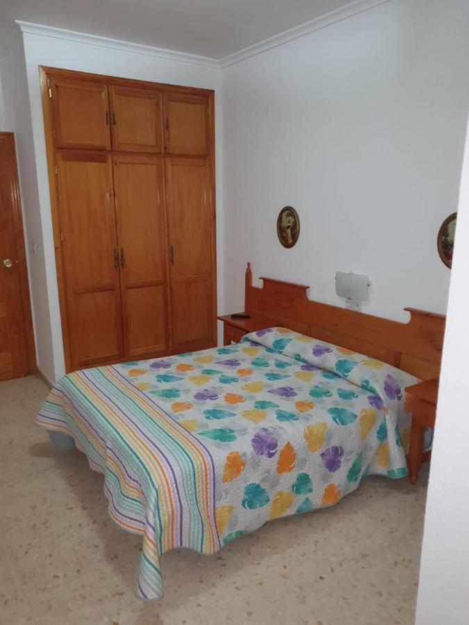 Hostal los Ángeles La Puebla de Cazalla Esterno foto